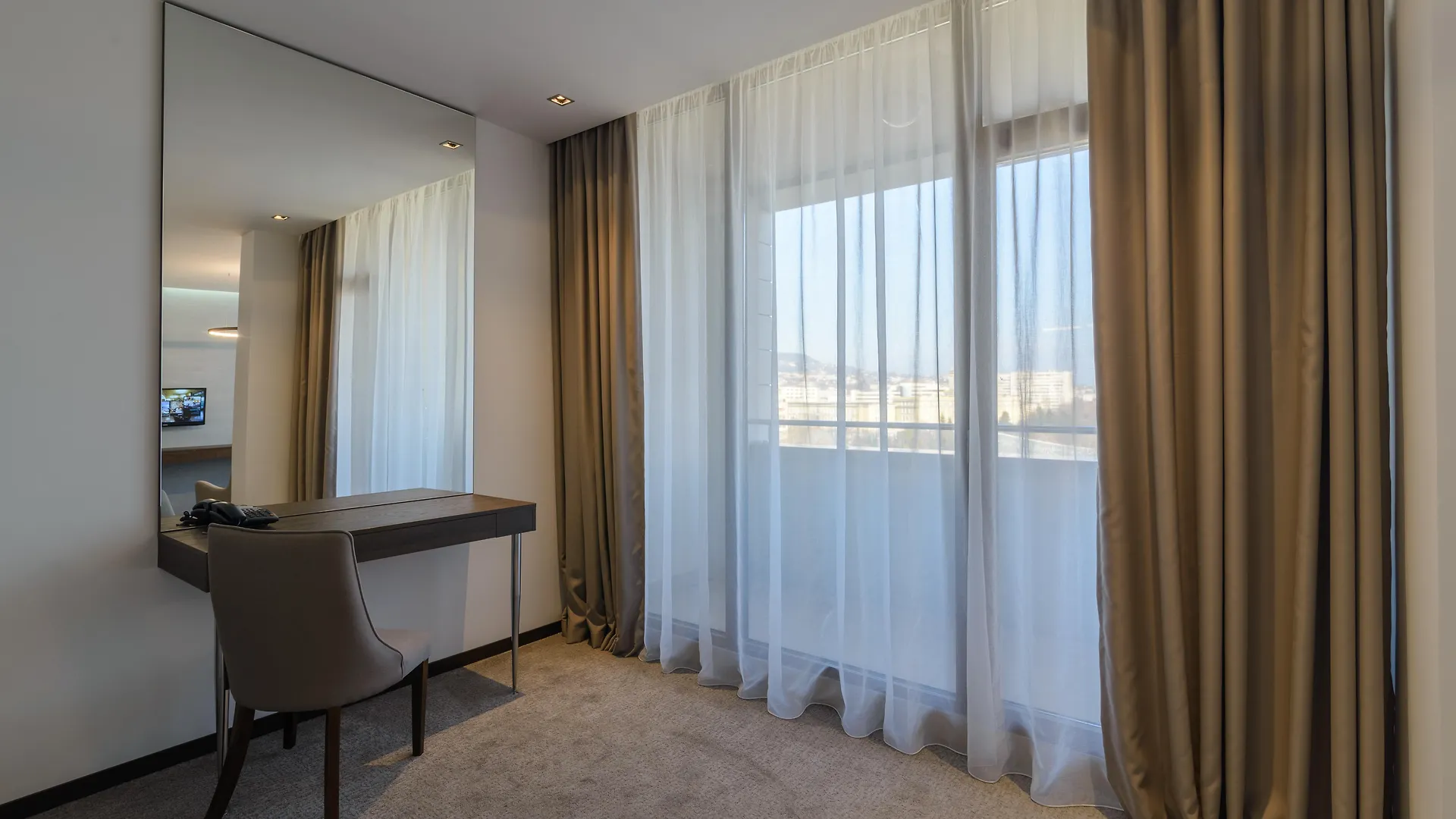 Rosslyn Dimyat Hotel Varna
